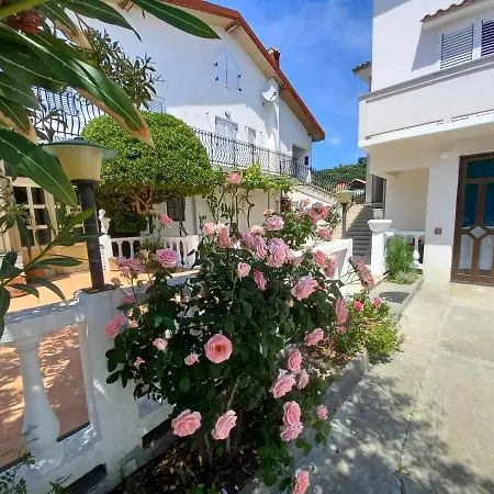 Preka Apartment Palit