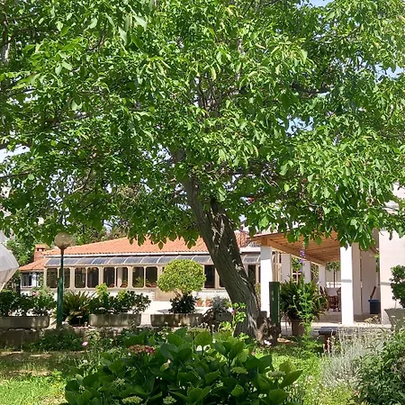 Preka Apartment